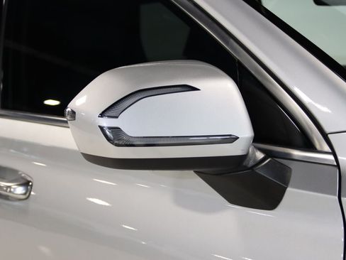 Used 2023 Hyundai Palisade SEL AWD/4WD image 9