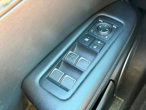 Used 2019 Lexus RX 350L FWD image 25