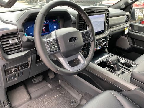 Certified 2025 Ford F150 Lariat w/ Equipment Group 501A Mid image 33