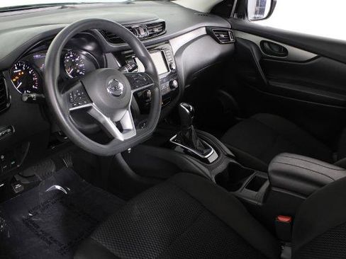 Certified 2021 Nissan Rogue Sport S image 19