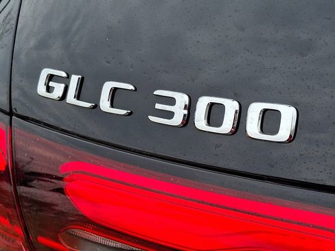 Used 2026 Mercedes-Benz GLC 300 4MATIC Coupe image 30