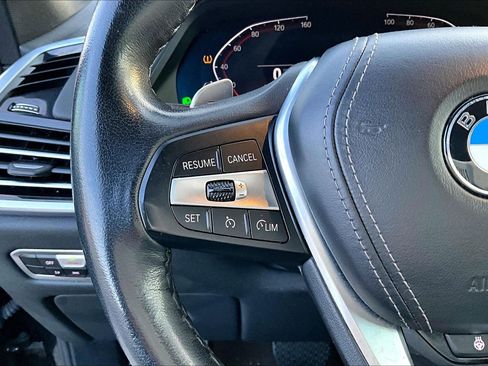 Used 2022 BMW X5 xDrive40i image 12