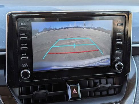 Used 2020 Toyota Corolla LE image 14