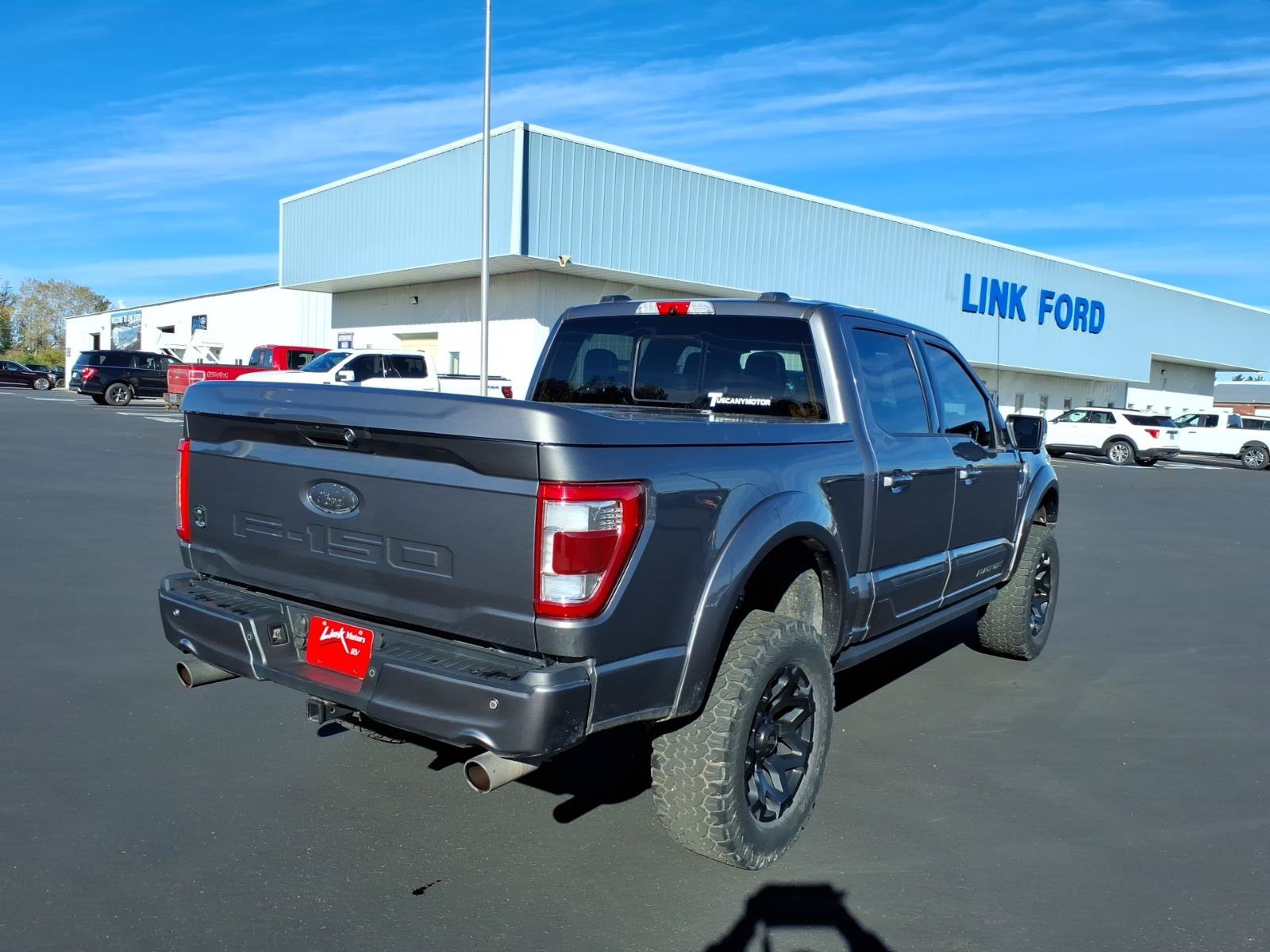 Used 2022 Ford F150 Lariat w/ Equipment Group 502A High AWD/4WD image 5