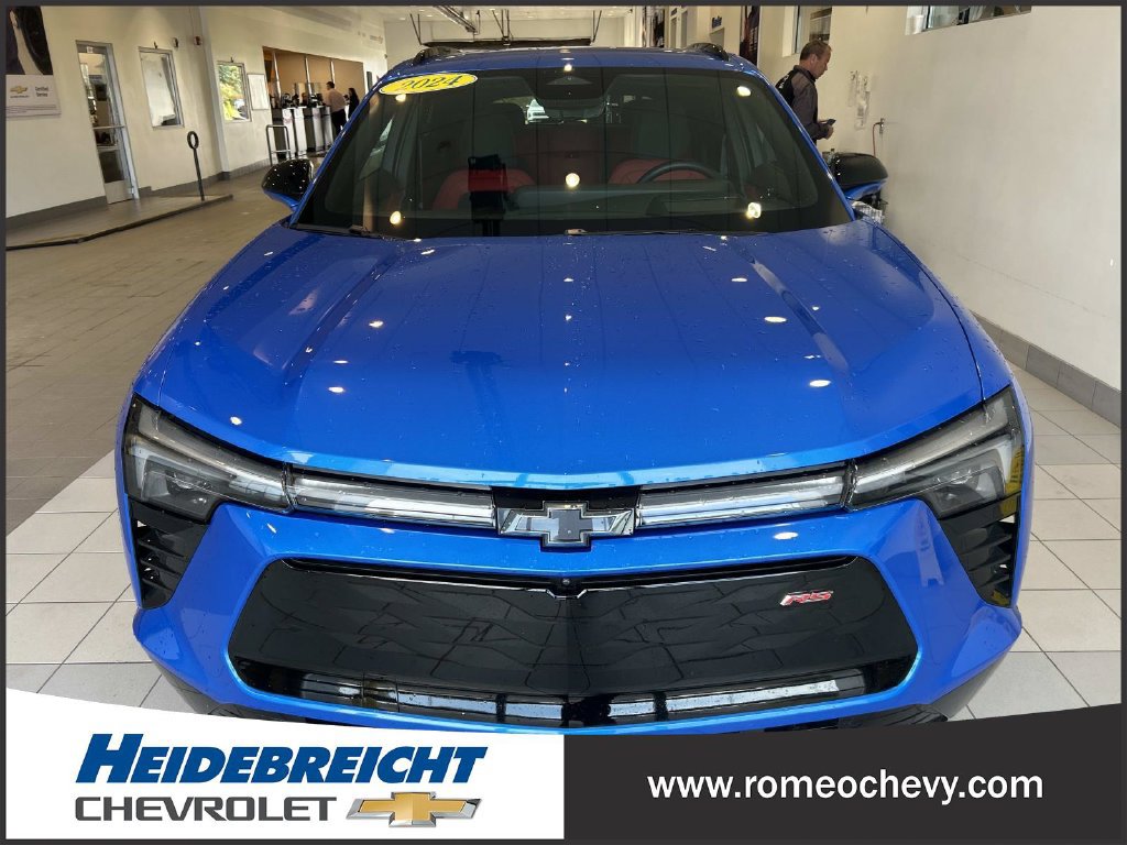 Used 2024 Chevrolet Blazer EV RS AWD/4WD image 43