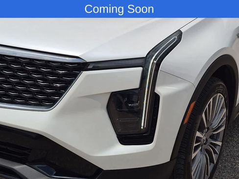 Used 2024 Cadillac XT4 Premium Luxury AWD/4WD image 10
