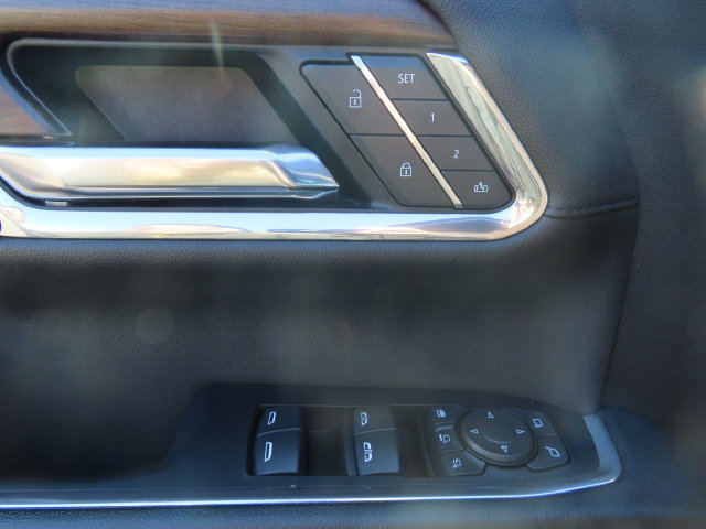 Used 2025 Chevrolet Silverado 2500 High Country AWD/4WD image 13