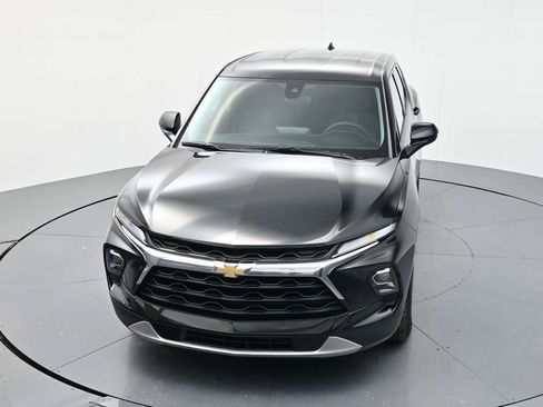 Used 2025 Chevrolet Blazer LT FWD image 37