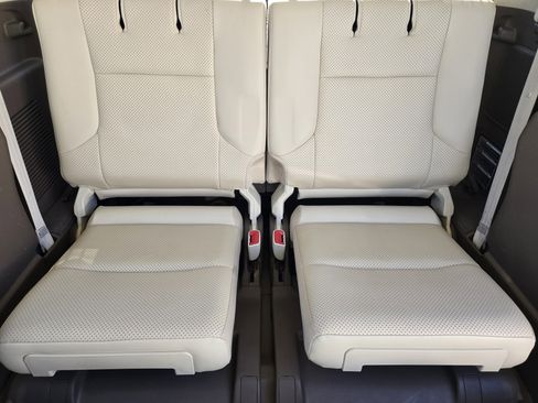 Used 2018 Lexus GX 460 Luxury image 39