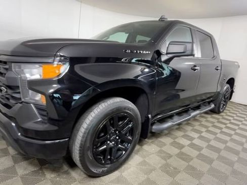 Used 2023 Chevrolet Silverado 1500 Custom w/ Rally Edition AWD/4WD image 12