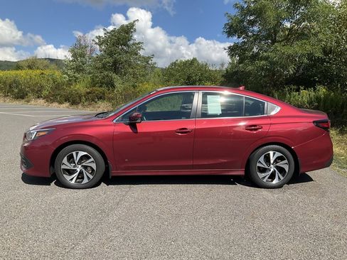 Used 2022 Subaru Legacy Premium image 26