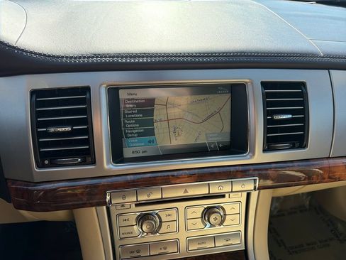 Used 2009 Jaguar XF Supercharged RWD image 35
