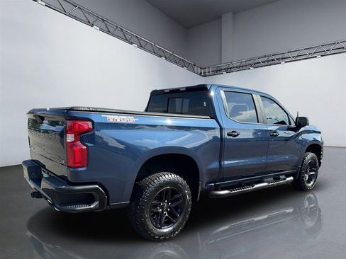 Used 2020 Chevrolet Silverado 1500 LT Trail Boss AWD/4WD image 9