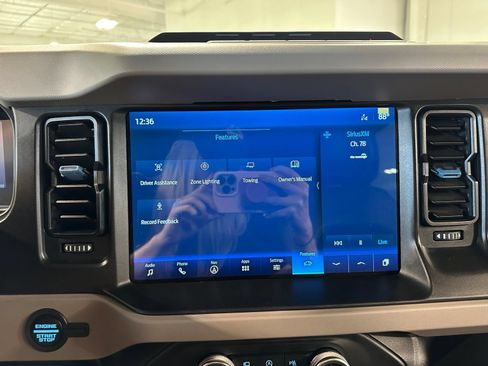 Used 2023 Ford Bronco Wildtrak AWD/4WD image 26