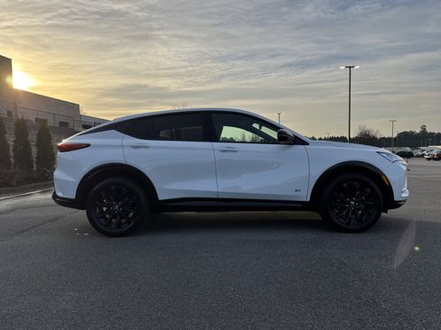 New 2026 Buick Envista Sport Touring w/ Convenience I Package image 11