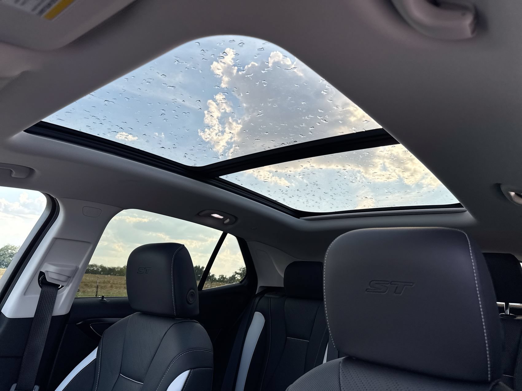 New 2026 Buick Envision Sport Touring AWD/4WD image 25