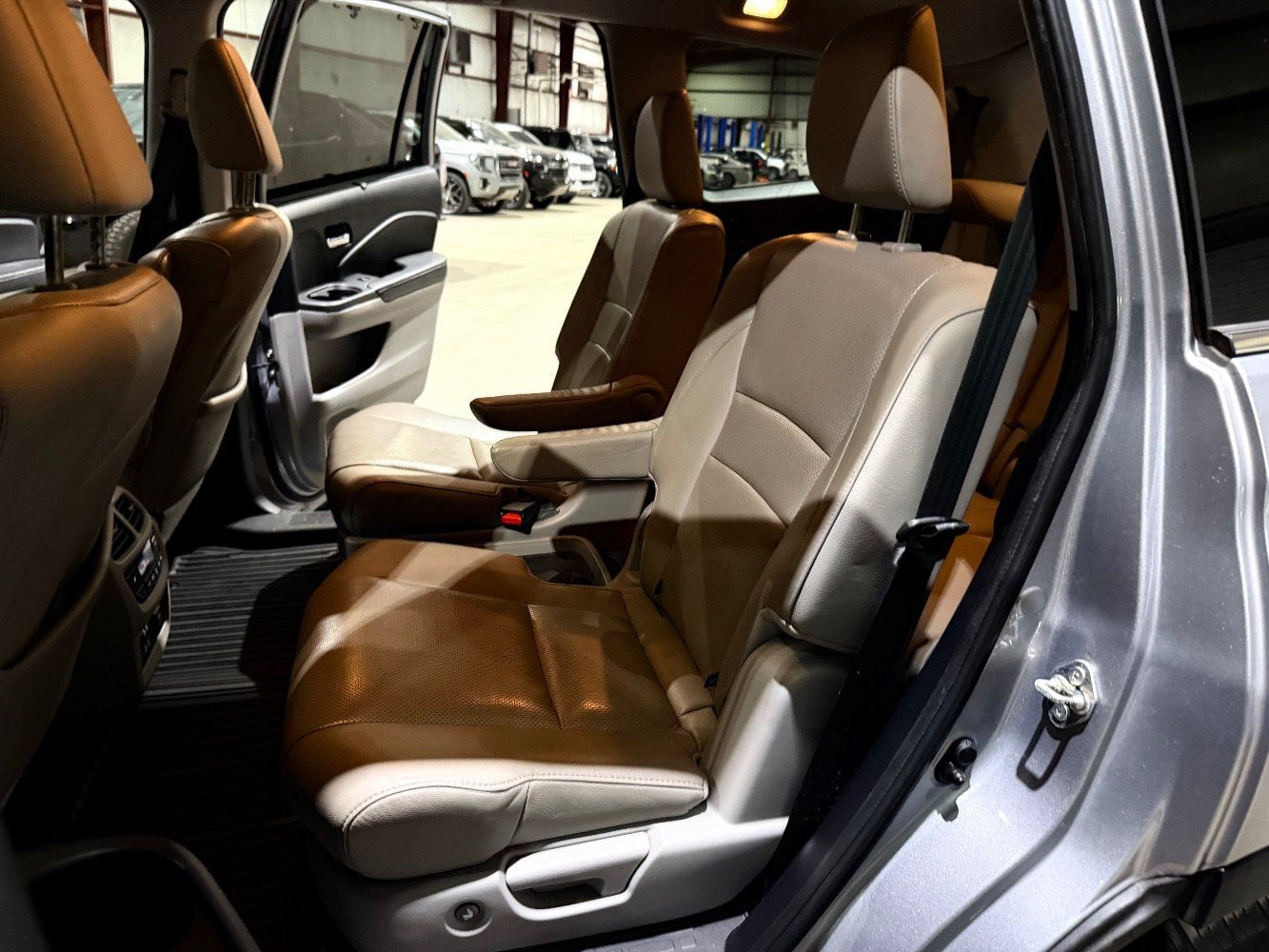 Used 2018 Honda Pilot Elite image 18