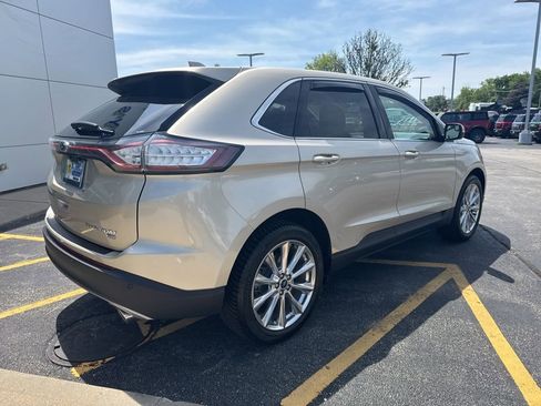 Used 2018 Ford Edge Titanium w/ Equipment Group 301A AWD/4WD image 6