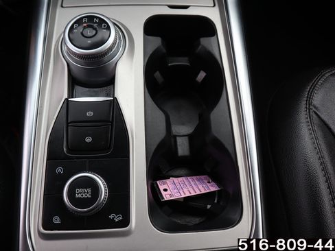 Used 2022 Ford Explorer Limited image 27