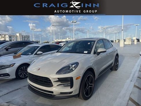 Used 2020 Porsche Macan AWD/4WD image 1