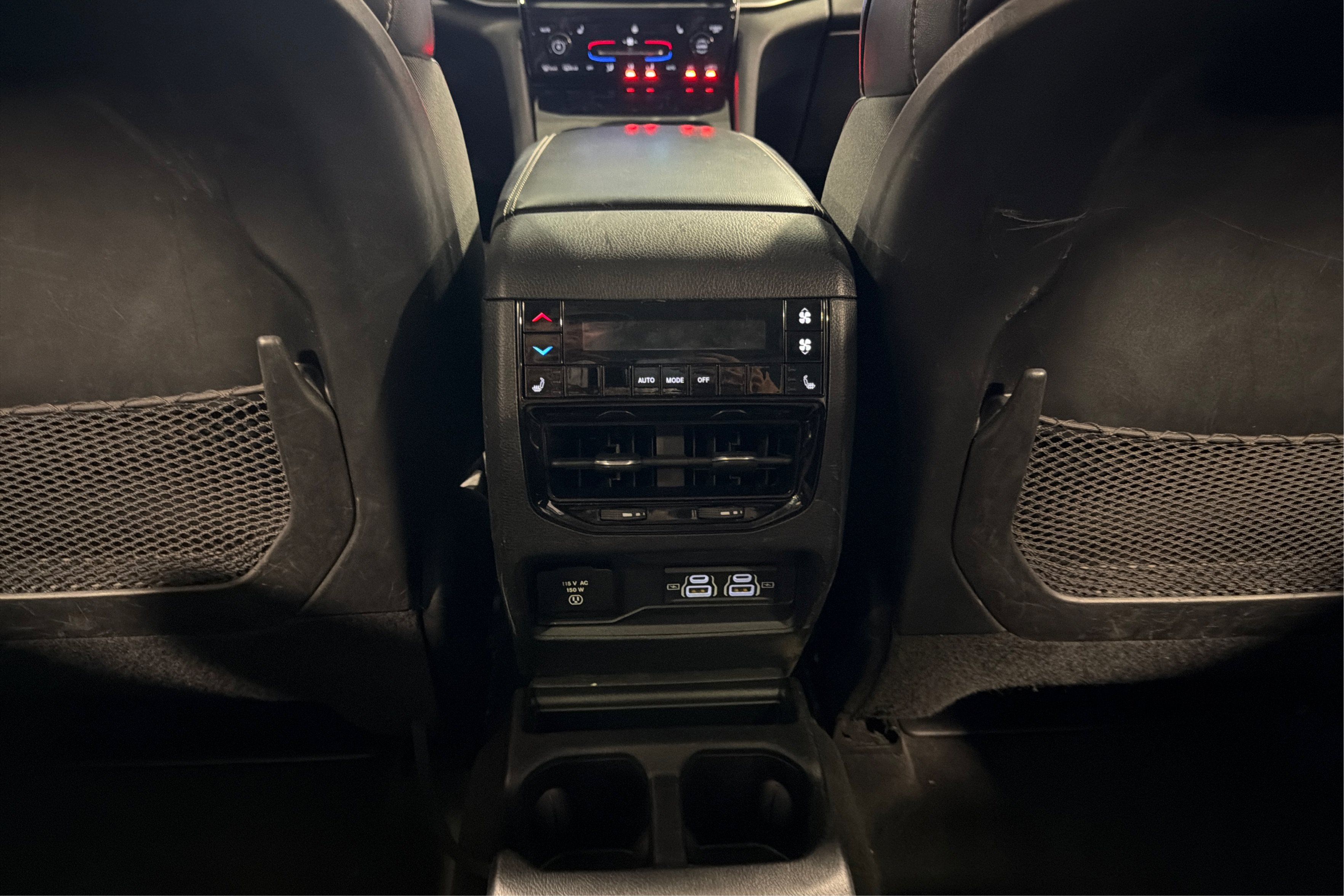 Used 2021 Jeep Grand Cherokee L Limited w/ MOPAR Finishing Package AWD/4WD image 36