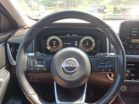 Certified 2023 Nissan Rogue Platinum AWD/4WD image 22