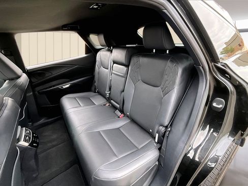 Used 2025 Lexus RX 350 FWD w/ Technology Package image 28