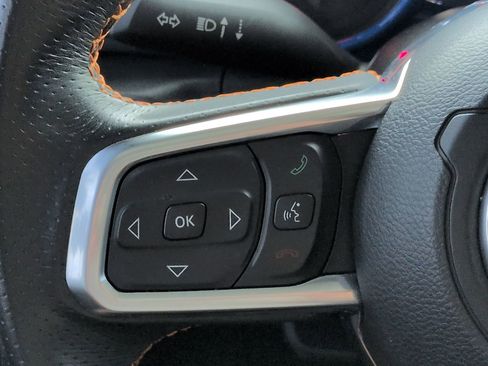 Used 2023 Jeep Gladiator Mojave w/ LED Lighting Group AWD/4WD image 23