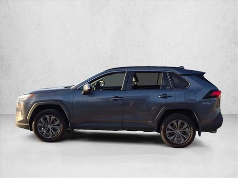 Used 2024 Toyota RAV4 XLE Premium AWD/4WD image 4
