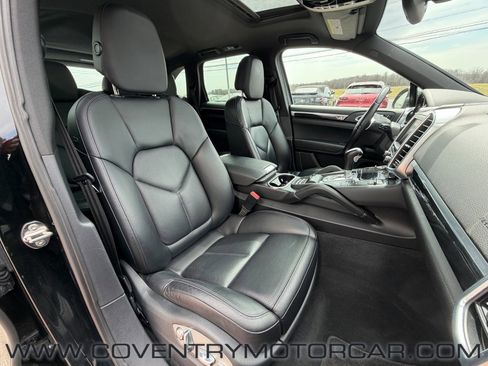 Used 2012 Porsche Cayenne S image 36