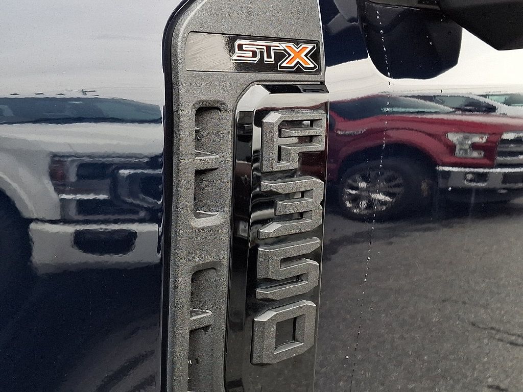 Used 2024 Ford F350 XL w/ STX Appearance Package AWD/4WD image 32