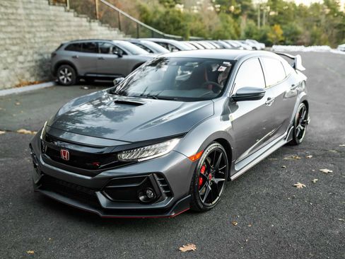 Used 2020 Honda Civic Type R image 11