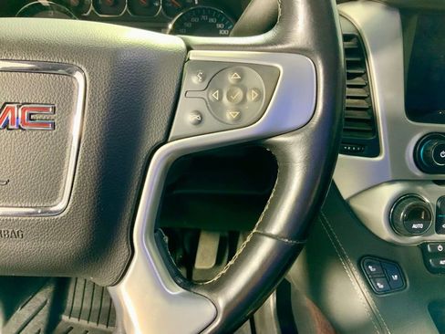 Used 2019 GMC Yukon SLT image 26