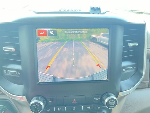 Used 2022 RAM 2500 Laramie AWD/4WD image 8