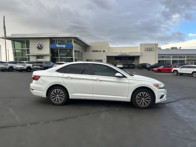 Used 2020 Volkswagen Jetta SE FWD image 2