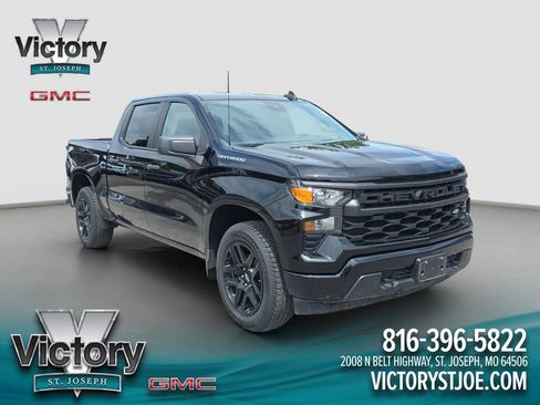 Used 2024 Chevrolet Silverado 1500 Custom RWD image 1