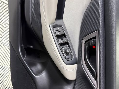 Used 2023 Subaru Forester AWD/4WD image 11