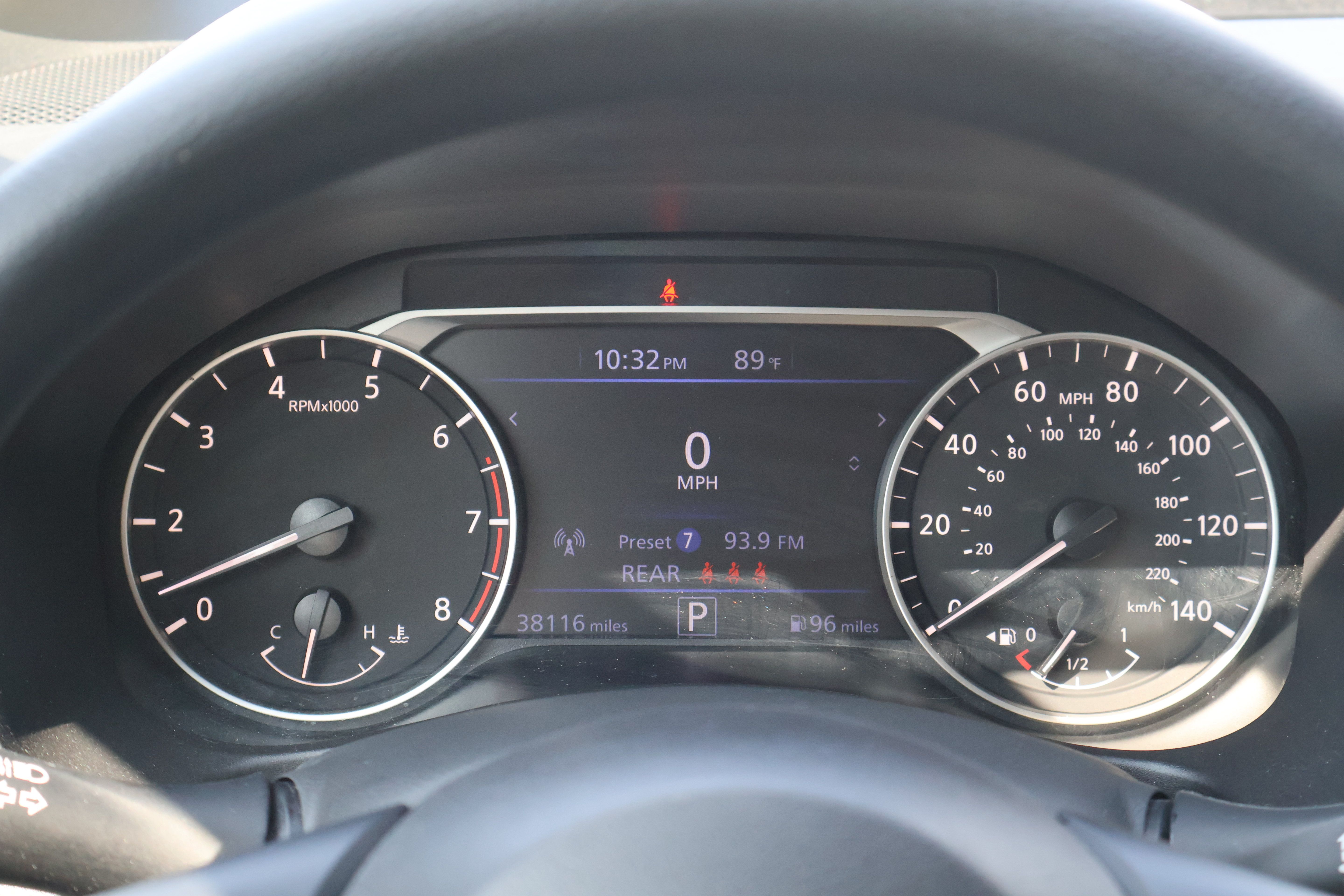 Used 2025 Nissan Altima 2.5 SV FWD image 12