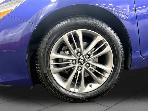Used 2016 Toyota Camry SE FWD image 11