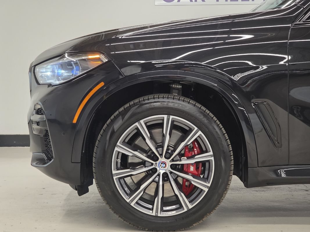 Used 2022 BMW X5 M50i w/ Executive Package AWD/4WD image 41