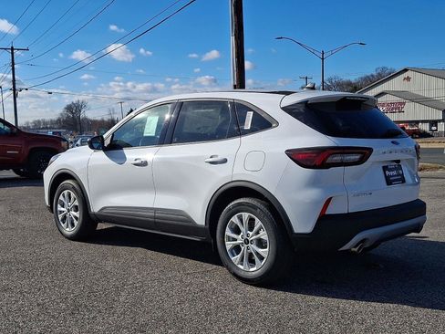 New 2026 Ford Escape Active image 4
