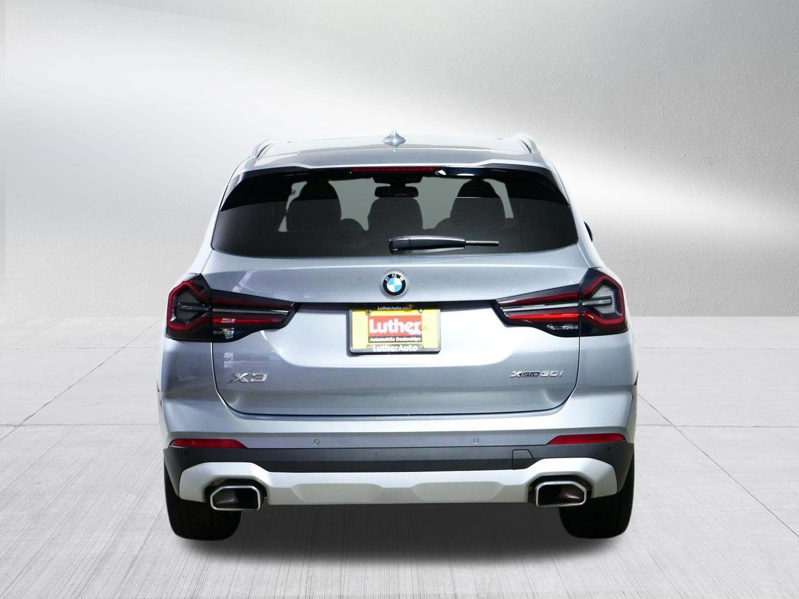 Certified 2024 BMW X3 xDrive30i w/ Premium Package AWD/4WD image 6