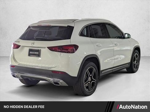 New 2026 Mercedes-Benz GLA 250 image 1
