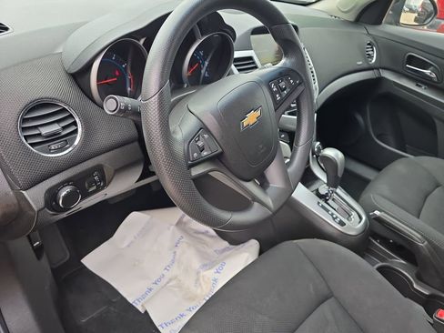 Used 2015 Chevrolet Cruze LT image 17