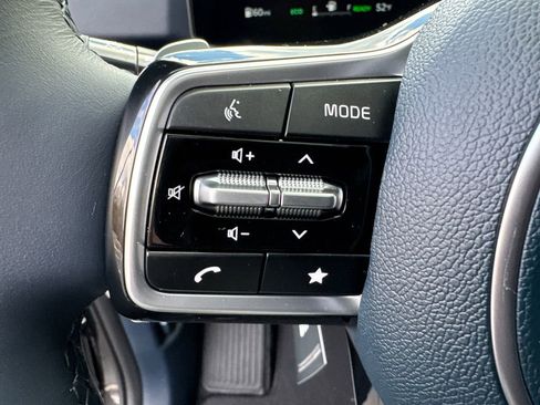 New 2026 Kia Carnival SX Prestige FWD image 26