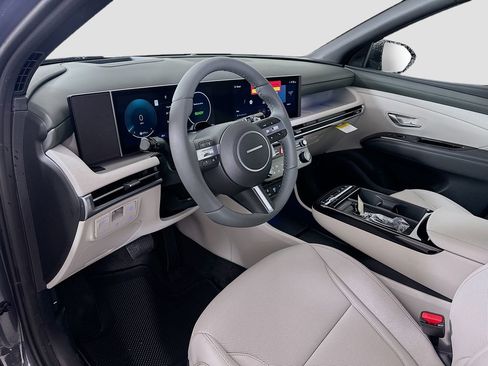 New 2026 Hyundai Tucson Limited image 9