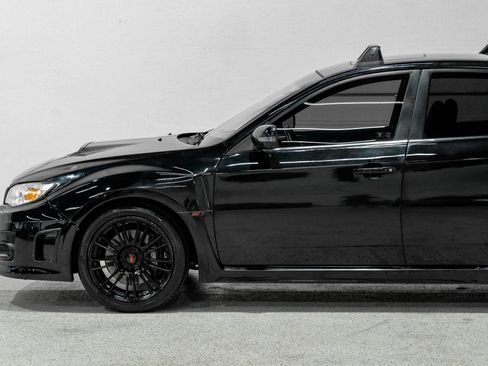 Used 2014 Subaru Impreza WRX STI Limited AWD/4WD image 10