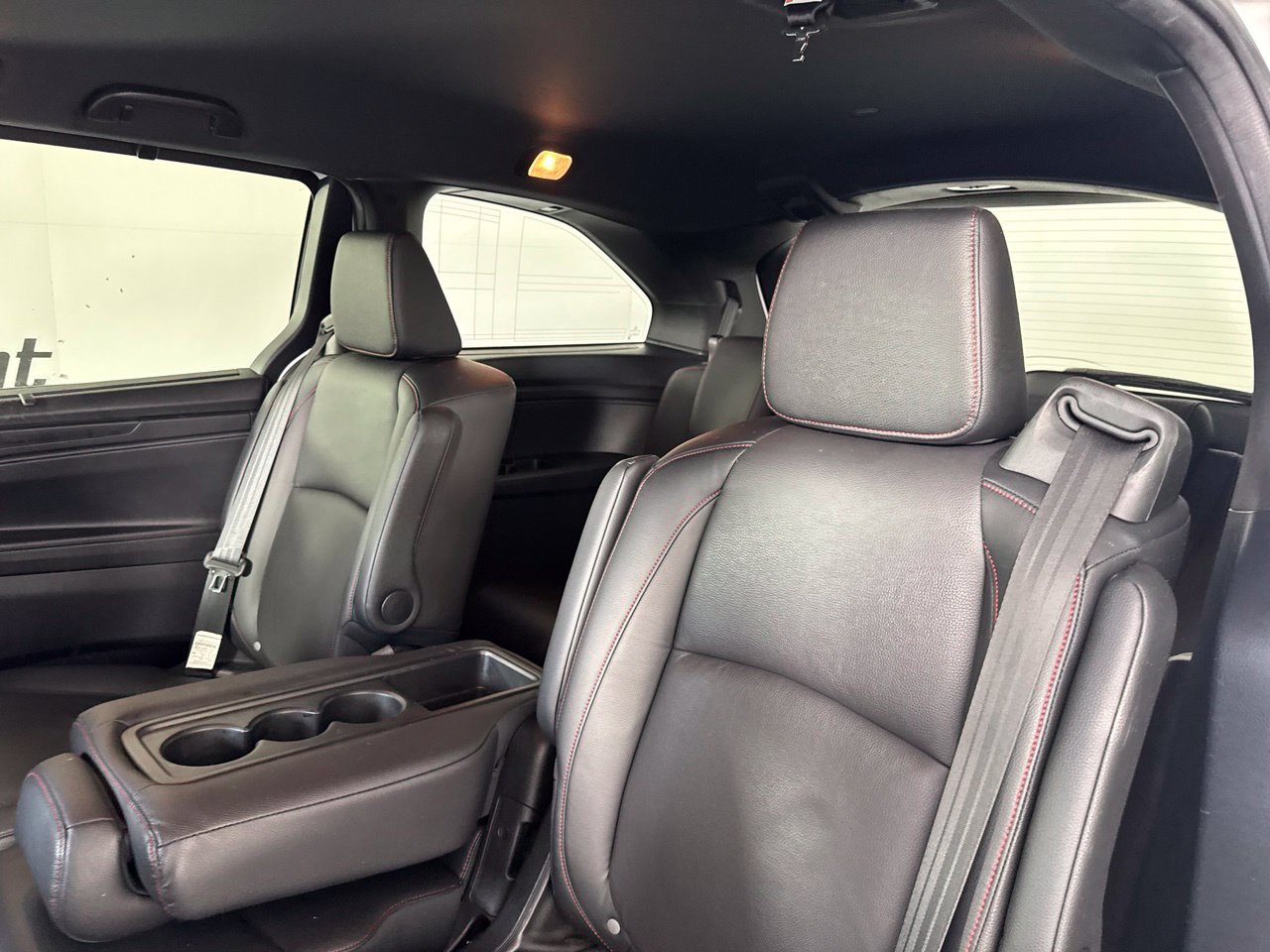 Used 2024 Honda Odyssey Sport image 10