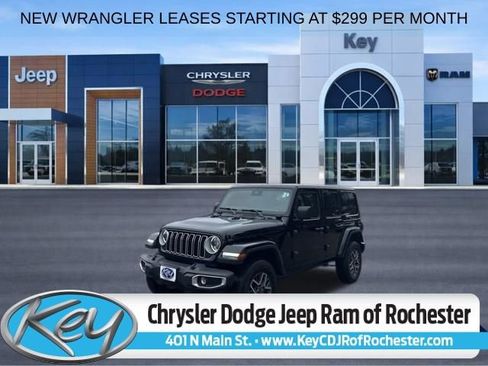 Used 2025 Jeep Wrangler Sahara AWD/4WD image 1
