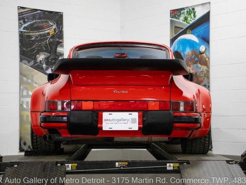 Used 1987 Porsche 911 Carrera image 20